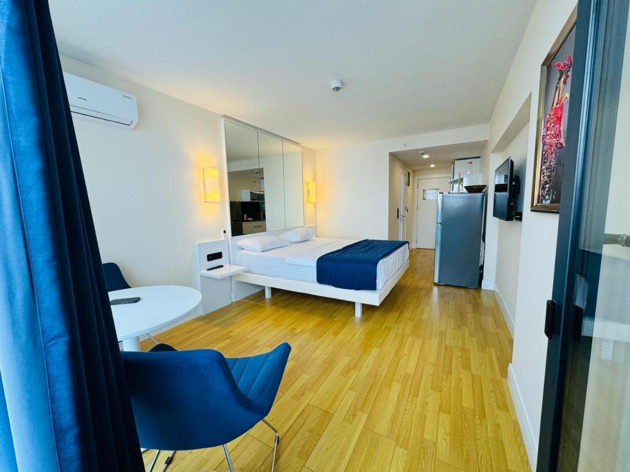 Orbi City Apartments On The Beach บาทูมิ ภายนอก รูปภาพ